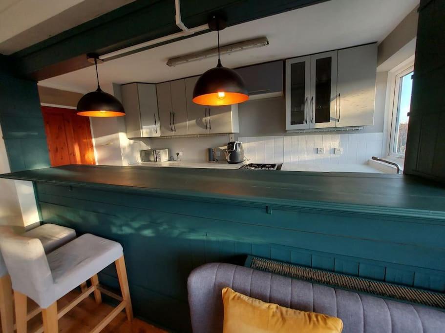 2 Bed Flat, Bounds Green, Piccadilly Line, London N11 Luaran gambar