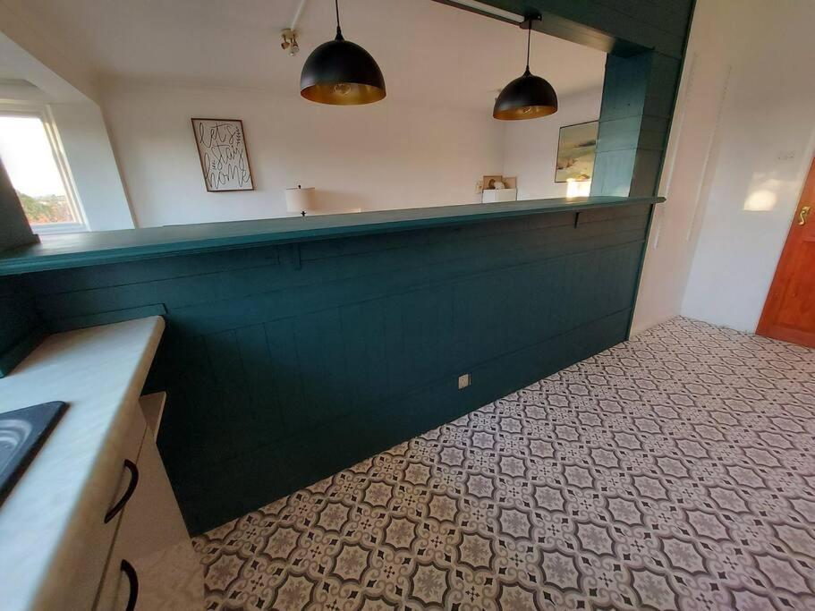 2 Bed Flat, Bounds Green, Piccadilly Line, London N11 Luaran gambar
